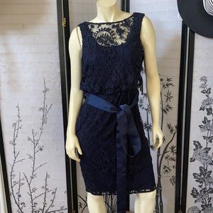 Adrianna Papell NWT SZ. 8